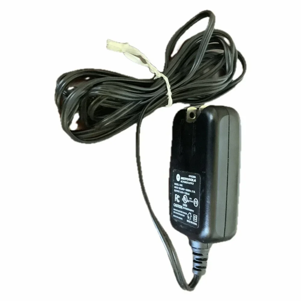 EUC Genuine OEM Motorola SPN5298A 5402 Cellphone Charging Adapter - Folding Plug